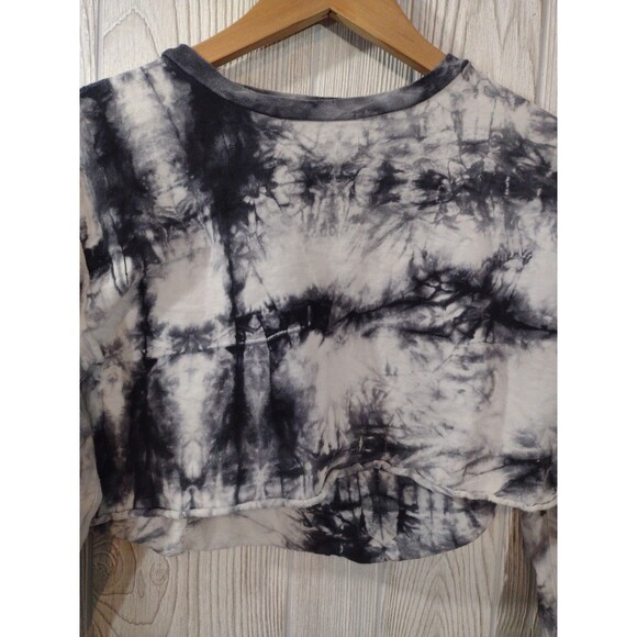 Rue 21 Womens Medium Black Tie Dye 100% cotton Long Sleeve Crop Shirt Rocker - Picture 2 of 7